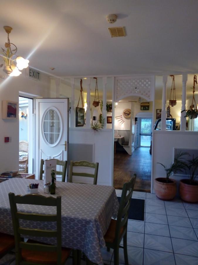 The Rose Garden Bed & Breakfast And Cafe Кенмер Екстер'єр фото